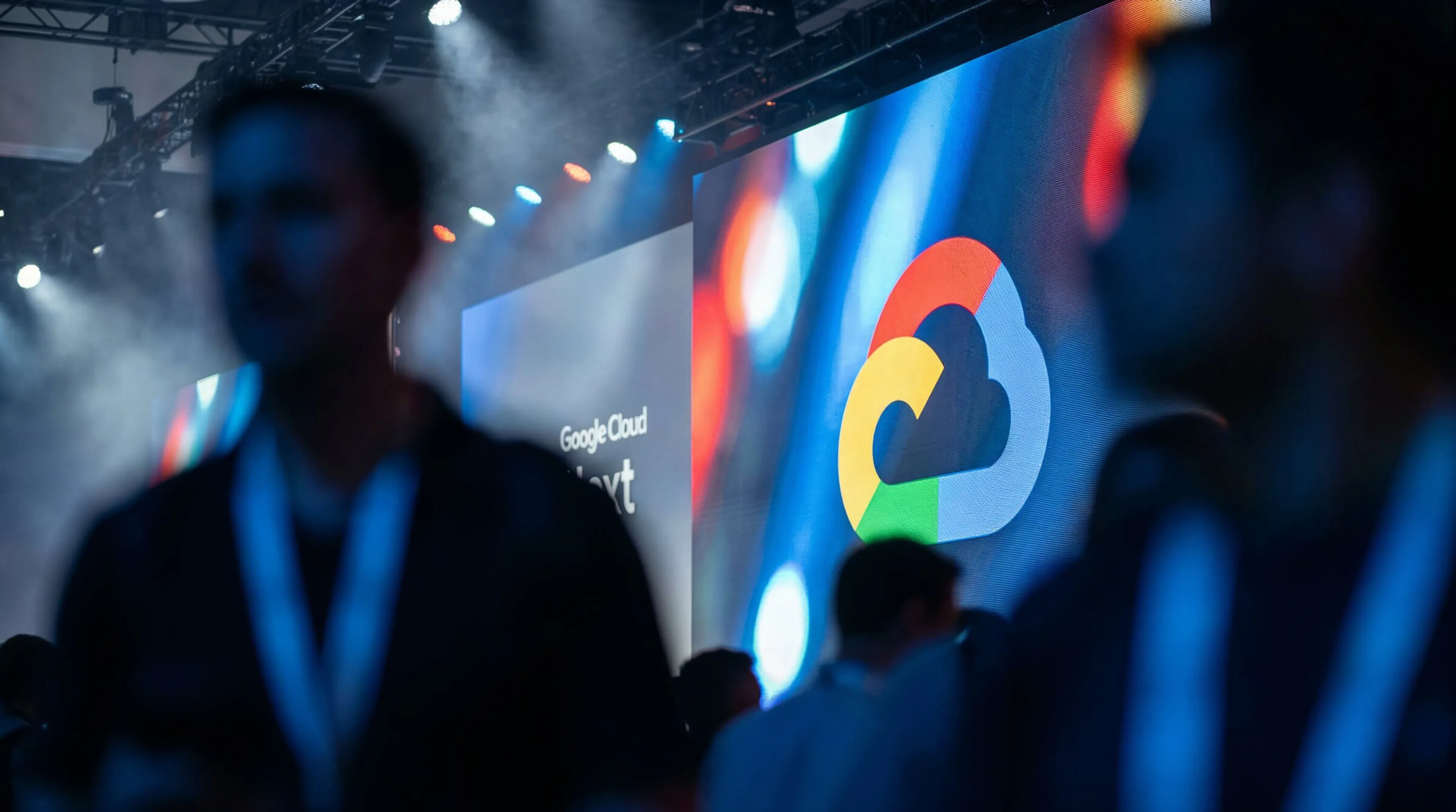 Logo do Google cloud num evento
