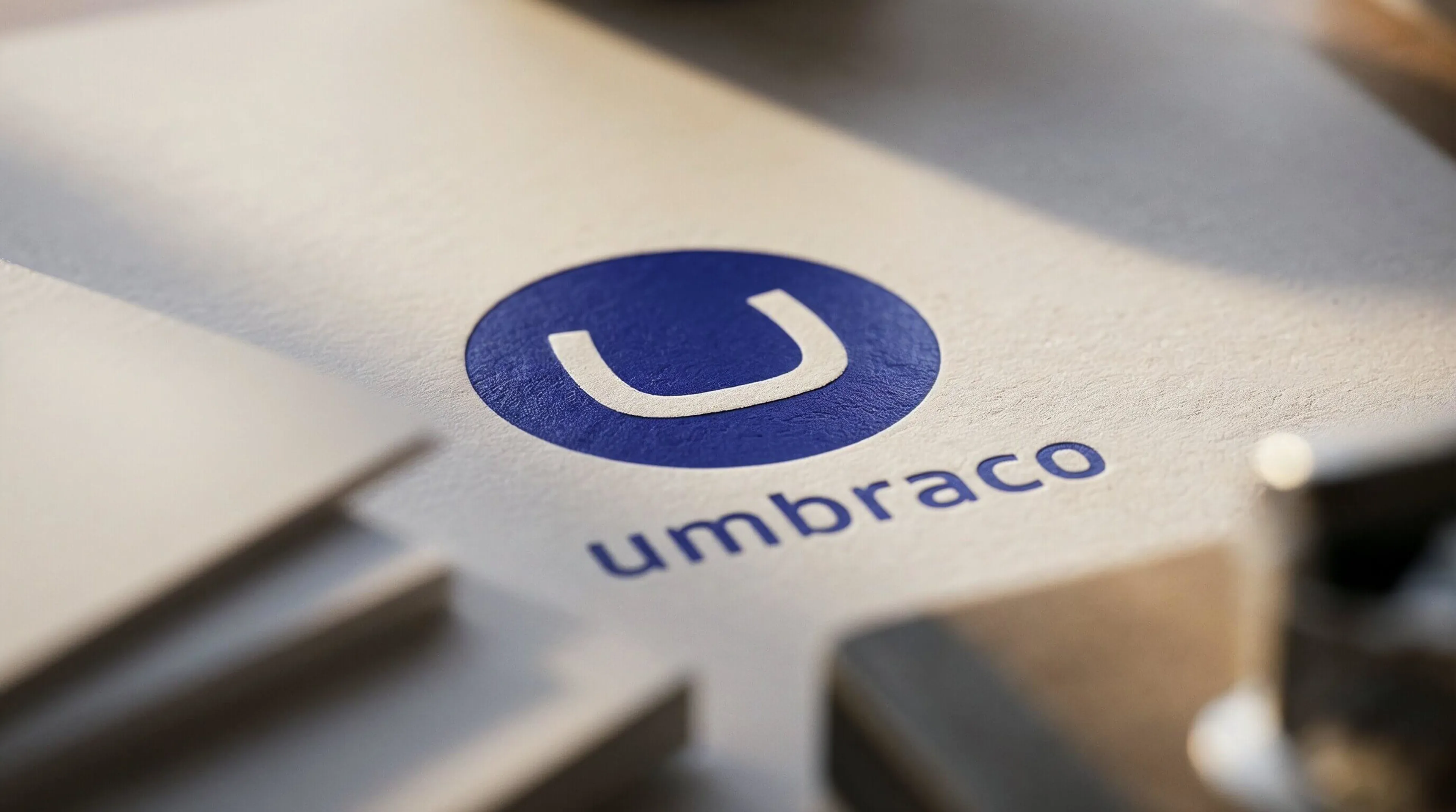 Umbraco numa folha branca 
